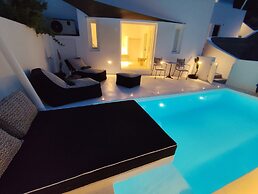 The Magic Luxury Cave Suites