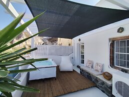 The Magic Luxury Cave Suites