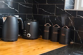 Captivating Beverley 3-bed House Private Parking