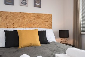 Captivating Beverley 3-bed House Private Parking