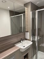 2 Bedroom Luxury Apartment in Barking