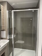 2 Bedroom Luxury Apartment in Barking