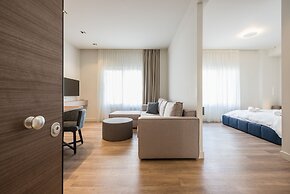 Aeiphoria Suites & Rooms - Athens