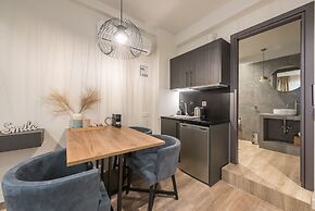 Aeiphoria Suites & Rooms - Athens