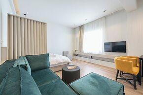 Aeiphoria Suites & Rooms - Athens