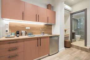 Aeiphoria Suites & Rooms - Athens