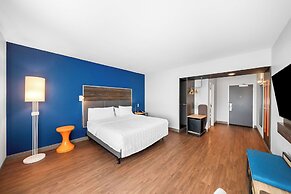 Tru by Hilton Plano Hwy 75