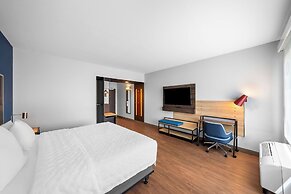 Tru by Hilton Plano Hwy 75