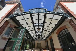 Hotel Castel Jeanson