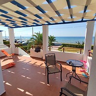 Luxury Villa Beachfront