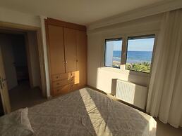 Luxury Villa Beachfront