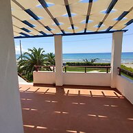 Luxury Villa Beachfront