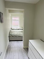 Immaculate 2-bed Apartment in London