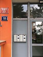 Stunning 2-bed Apartment in Praha 4