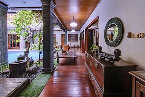 Escotel Keraton By Reccoma