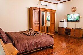 Escotel Keraton By Reccoma