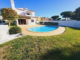 Villa Cavaco in Quarteira