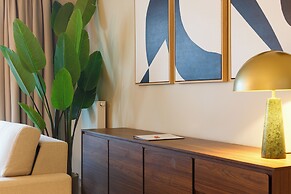 Casselbergh Residences Sky Bridge