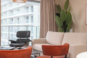 Casselbergh Residences Sky Bridge