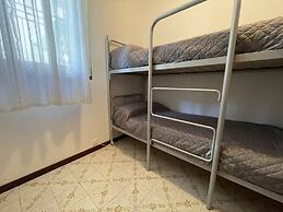 Bright House With Garden Near to the Beach - Beahost