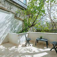 Spacious Modern Flat With Balcony 5 min to Taksim