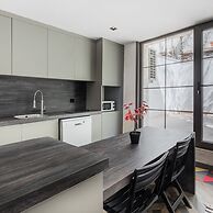 Spacious Modern Flat With Balcony 5 min to Taksim