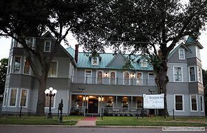 Woodbine Inn and Restaurant