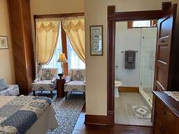 Woodbine Inn and Restaurant