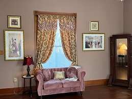 Woodbine Inn and Restaurant