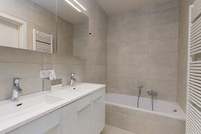 Casselbergh Residences Leader