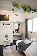The X Hotel