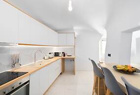 White Occhio Villa Santorini