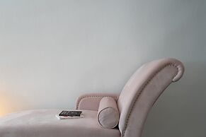 Black Occhio Villa Santorini