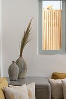 Black Occhio Villa Santorini