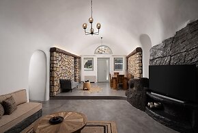 Black Occhio Villa Santorini