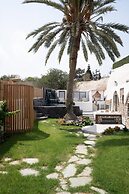 Black Occhio Villa Santorini