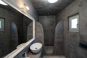 Black Occhio Villa Santorini