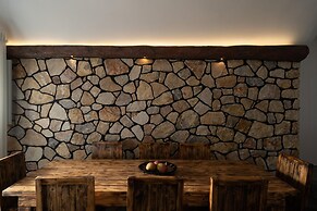 Black Occhio Villa Santorini