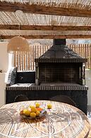 Black Occhio Villa Santorini