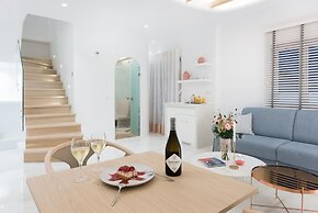 Emfasis Luxury Villa