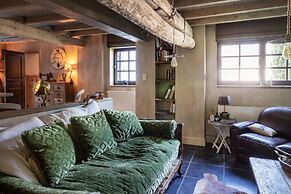 La Petite For t Cottage in Brussels Countryside