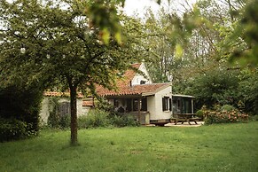 La Petite For t Cottage in Brussels Countryside