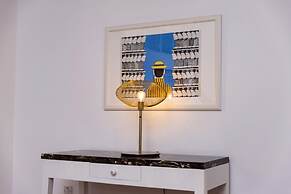 1-80 Collection Apt 101