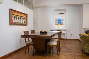 1-80 Collection Apt 101