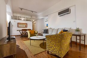 1-80 Collection Apt 101