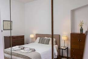 1-80 Collection Apt 101