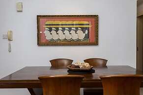 1-80 Collection Apt 101