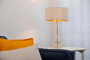 1-80 Collection Apt 301