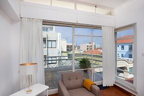 1-80 Collection Apt 301