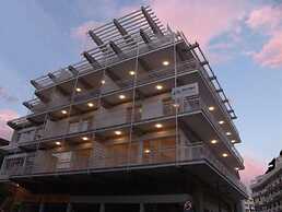 1-80 Collection Apt 301